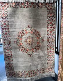 Vintage Floral Medallion Border Rug 160x230
